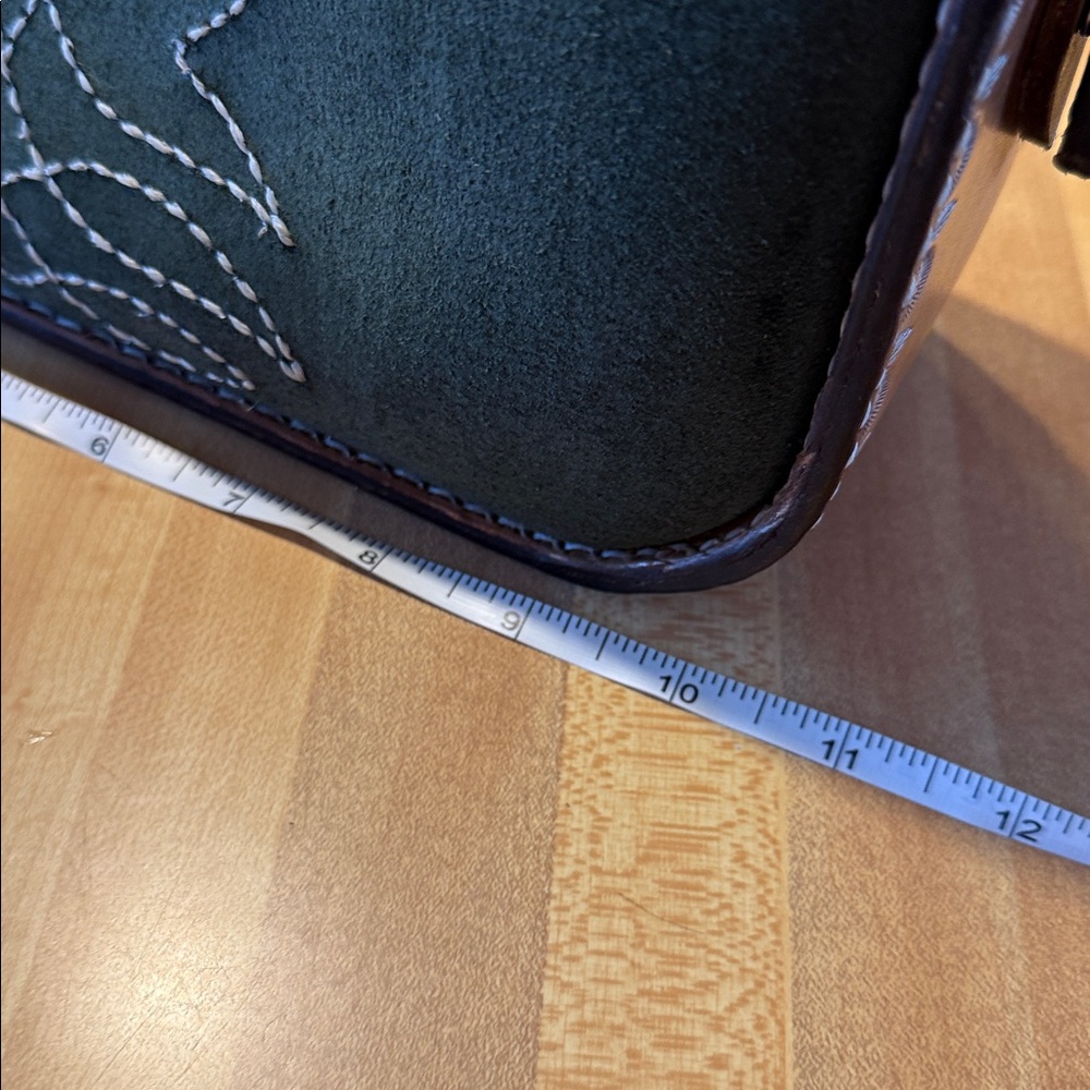 Green Suede Shoulder Bag - Picture 6 of 7